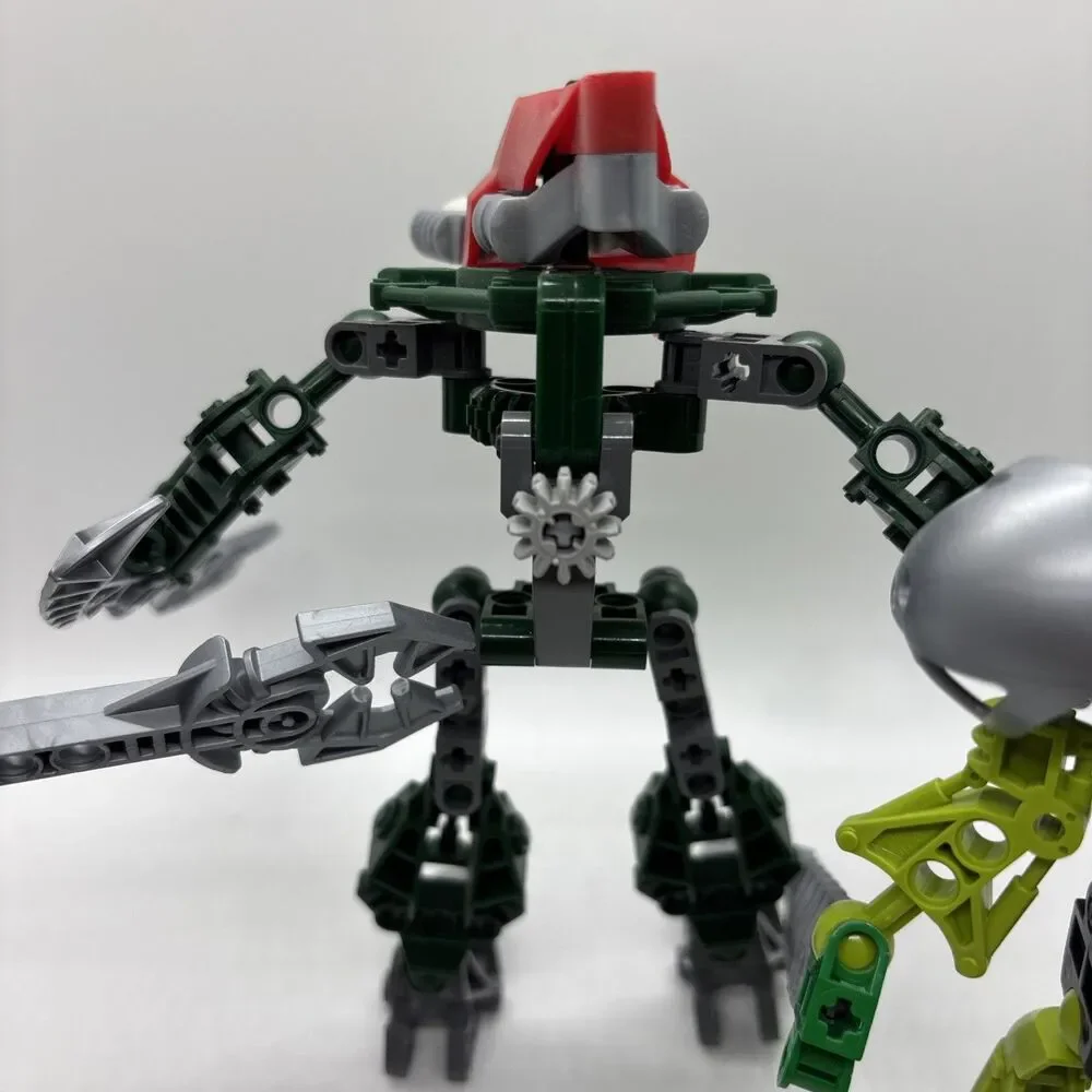 Lot of 4 Lego 8590 Guurahk, 8616 Vorzakh, 8567 Lewa Nuva, 8602 Nokama (no foot)